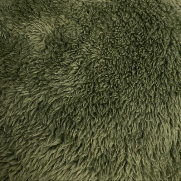 THE NORTH FACE FURRY FLEECE VEST JACKET S EUC - Picture 8 of 8